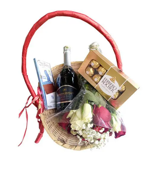 Duchessa Lia Cuvee Brut FlowerChocs Gift Hamper alcohol gift image from Drinks Vine